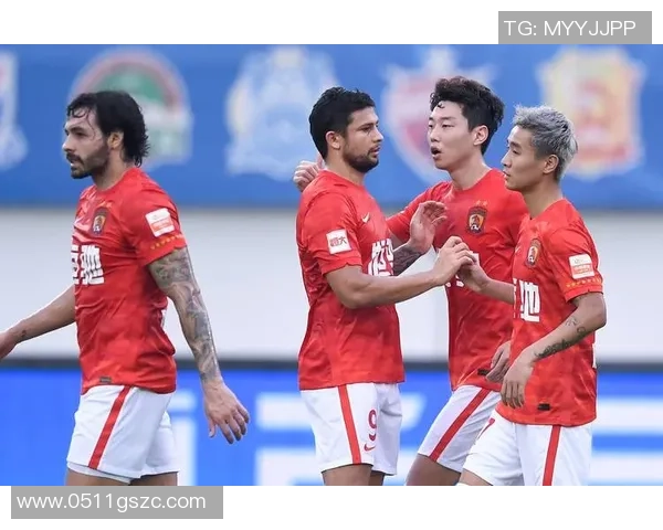 广州足球队荣登足球节奏排行榜第九位展现出色竞技实力与团队协作 广州足球队荣登足球节奏排行榜第九位展现出色竞技实力与团队协作