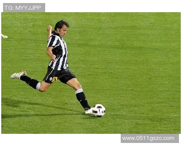 皮耶罗足球明星壁纸精选展现传奇球员风采的完美视觉盛宴