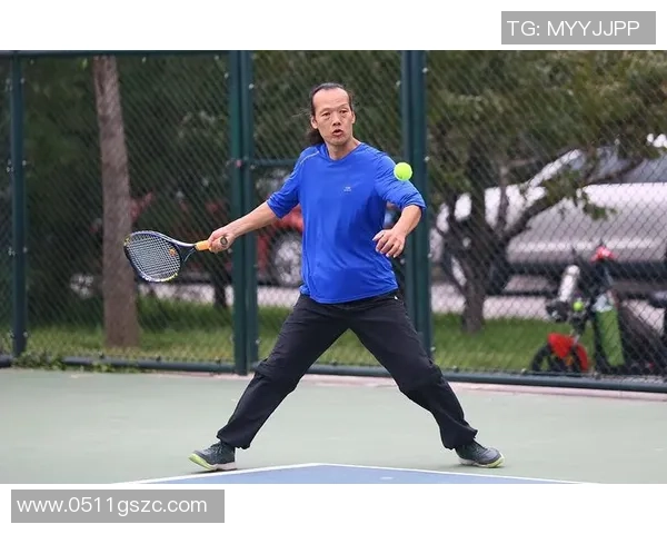 重庆网球队心理素质创新高引发关注网球心理排名再攀新高峰